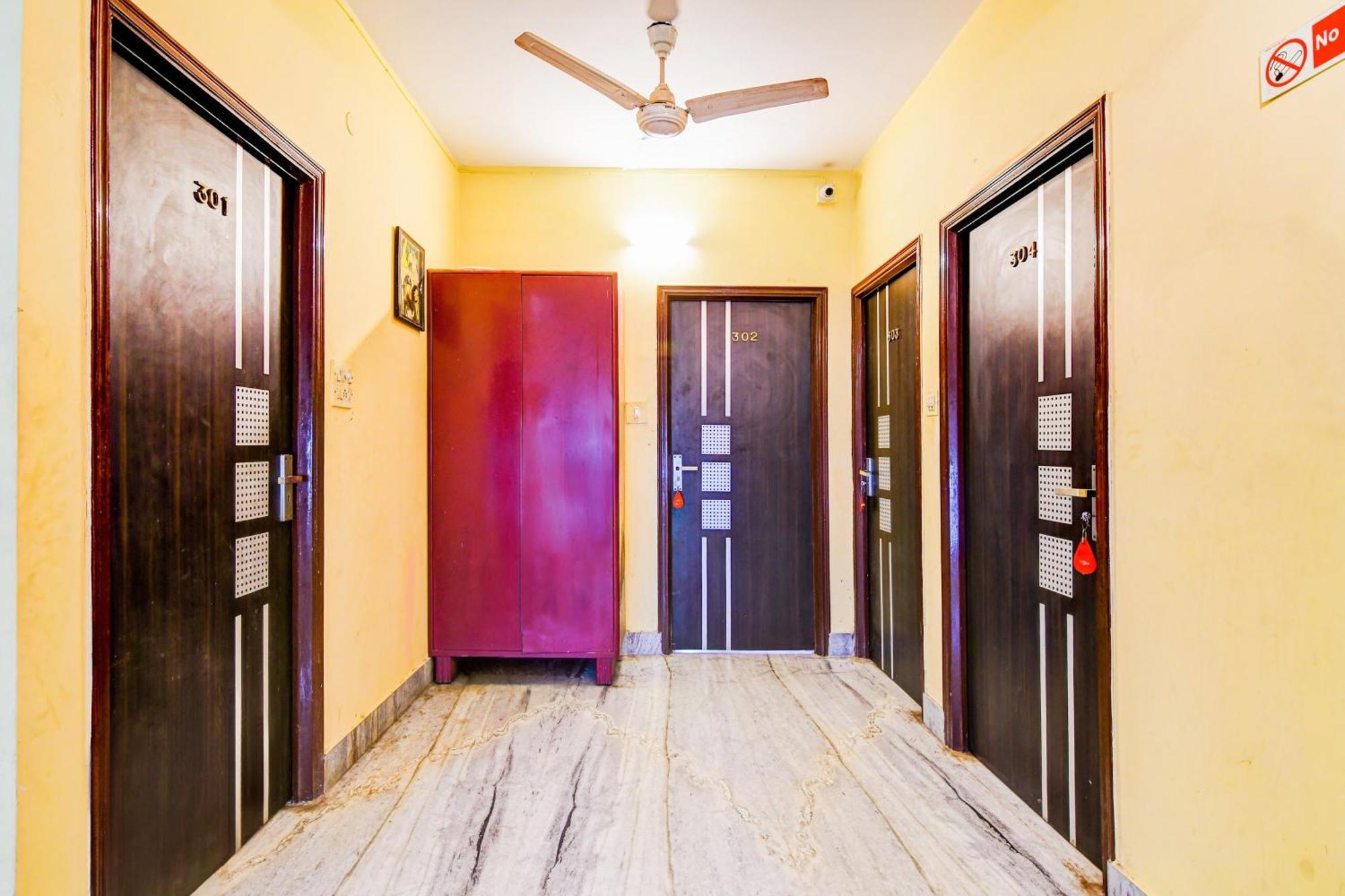 Super Hotel O Alipore Near Chetla Formerly Alipore Guest House Alipur  Екстер'єр фото