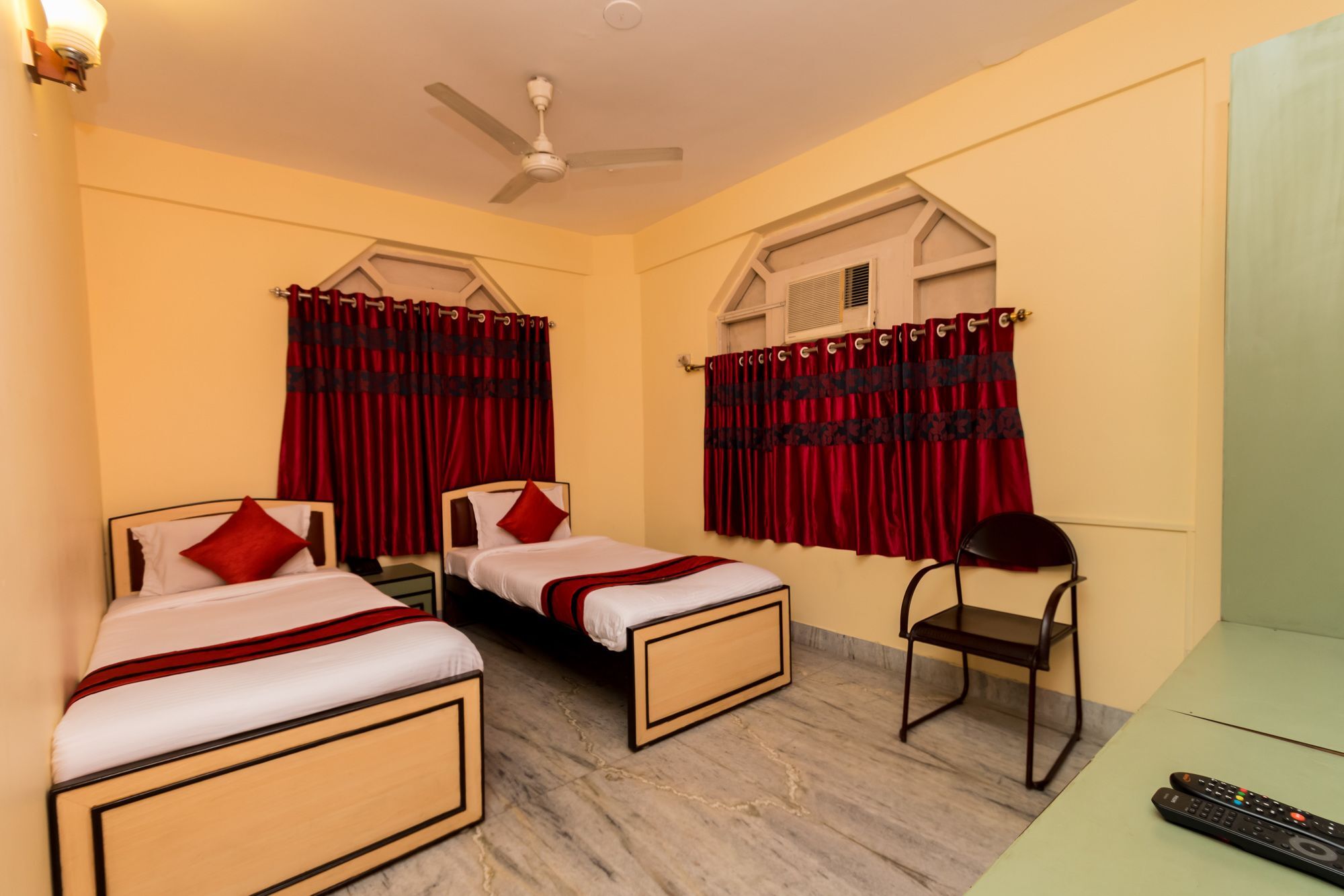 Super Hotel O Alipore Near Chetla Formerly Alipore Guest House Alipur  Екстер'єр фото